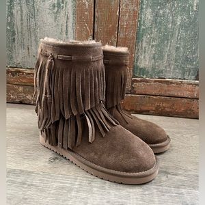 Koolaburra by UGG boots